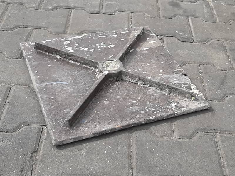 Inne płytka żeliwna 40x40