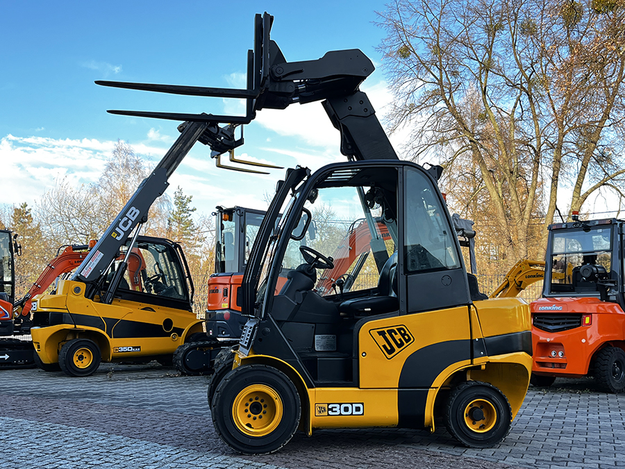 KOPIA wózek widłowy JCB TLT30D