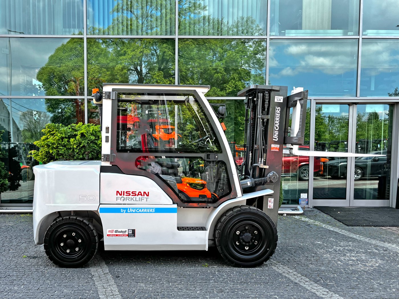 wózek widłowy Nissan UniCarriers DG1F4A50Y 5 ton