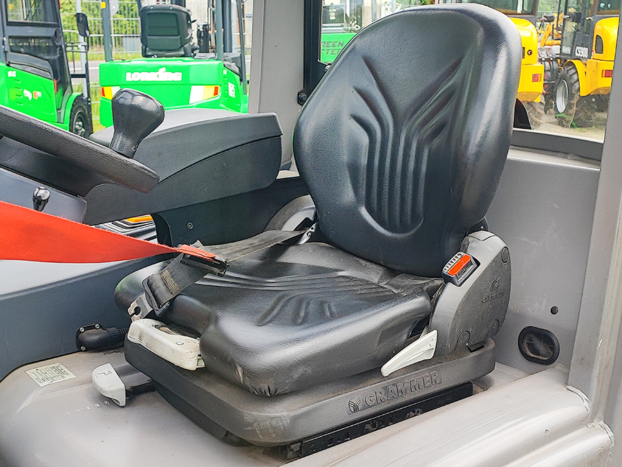 wózek elektryczny Jungheinrich EFG215