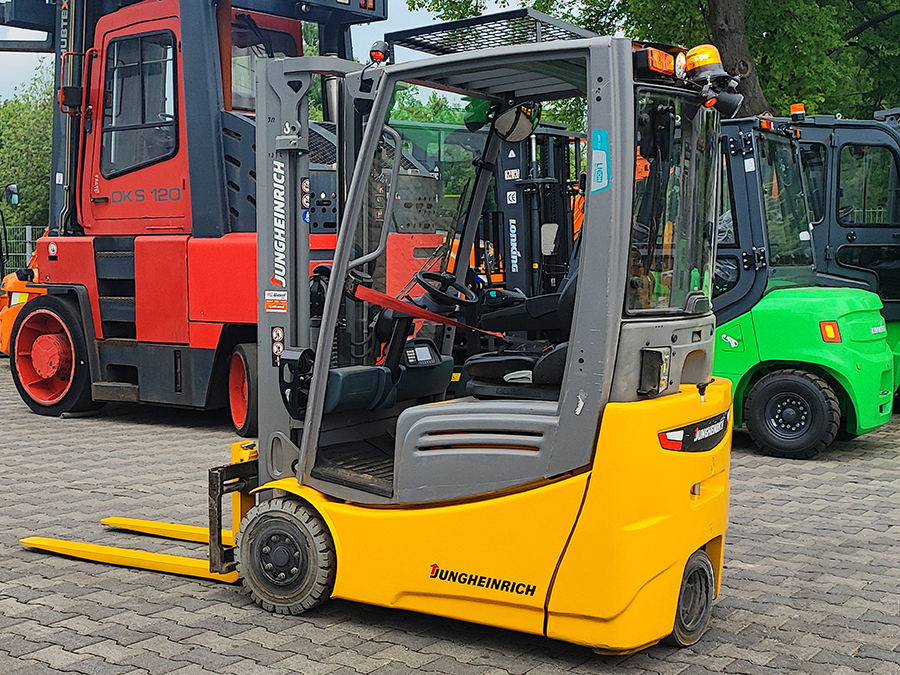 wózek elektryczny Jungheinrich EFG215