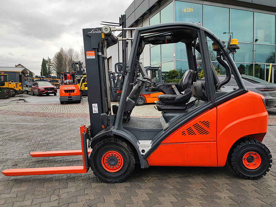 Wózek widłowy Linde H35D-01