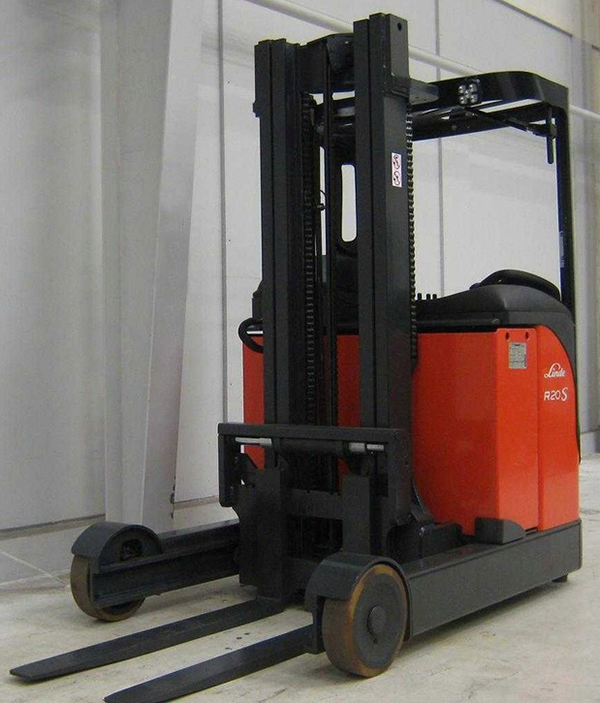 Carello elevatore magazzinieri Linde R20S-12