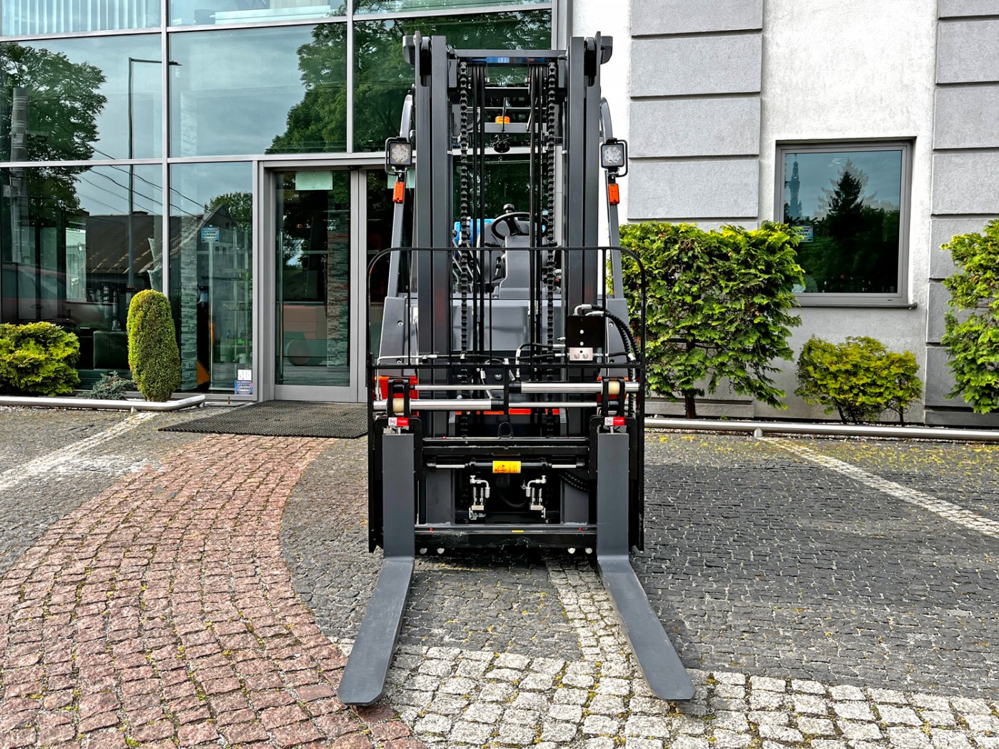Wózek widłowy gazowy Lonking LG25GLTX