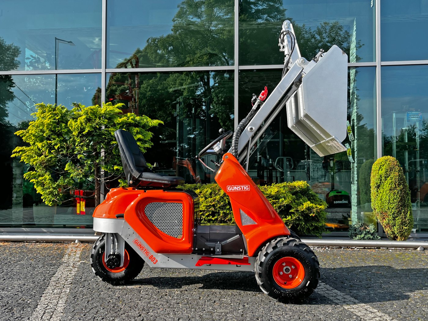 Miniładowarka 3 kołowa Günstig 803