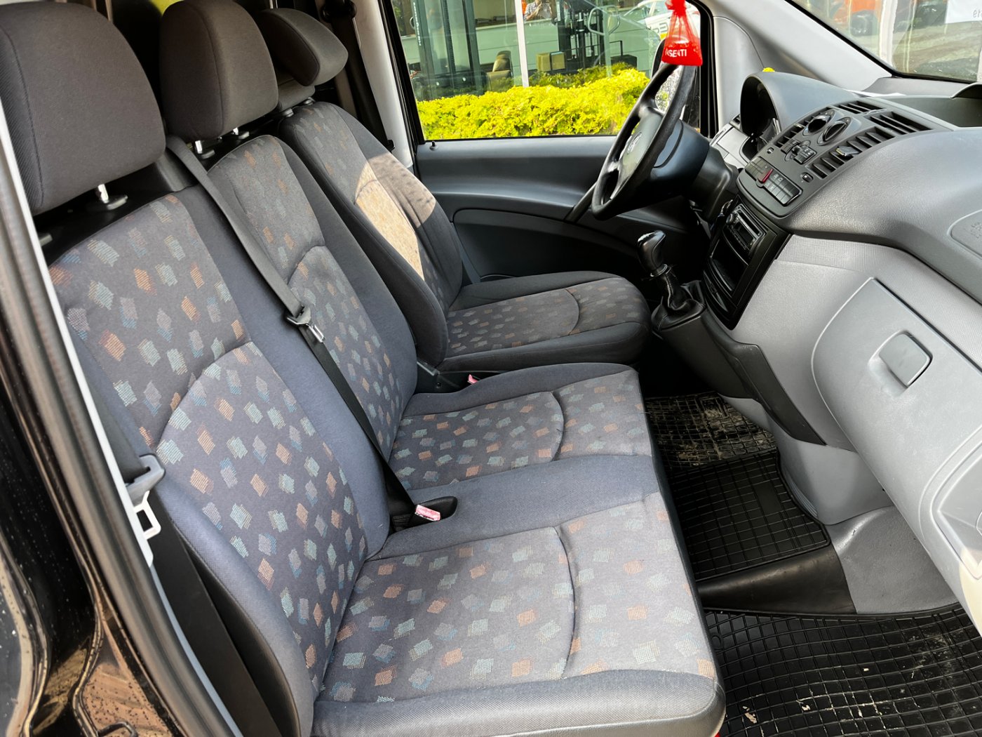 Furgon, blaszak Mercedes-Benz VITO 111 CDI