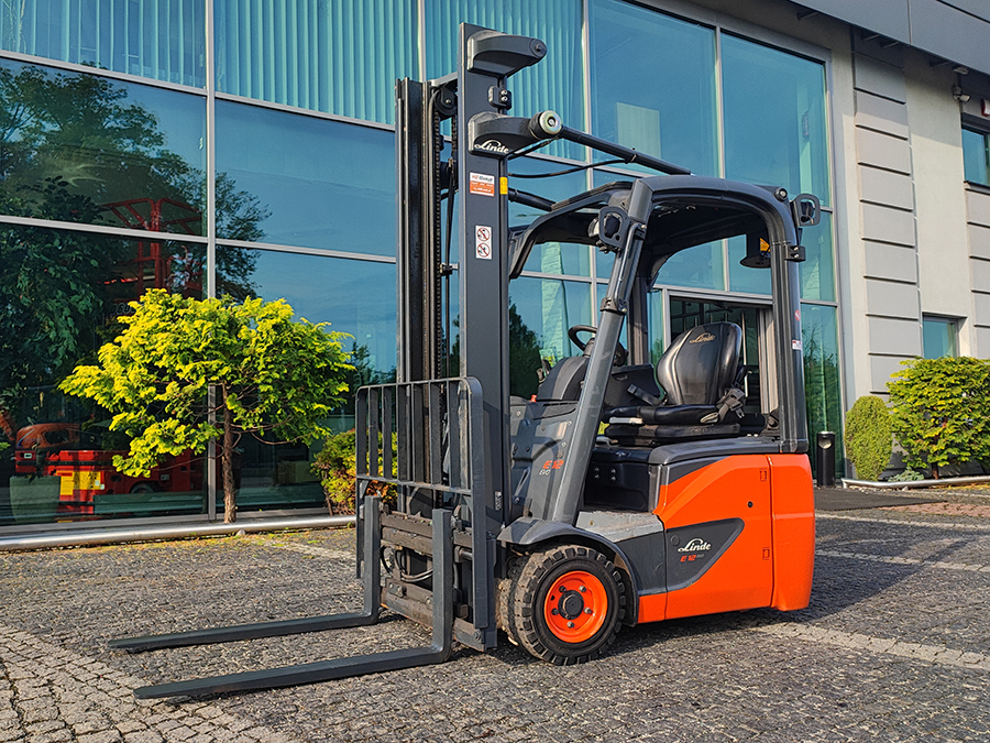 Wózek widłowy elektryczny Linde E12-02