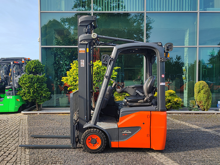 Wózek widłowy elektryczny Linde E12-02