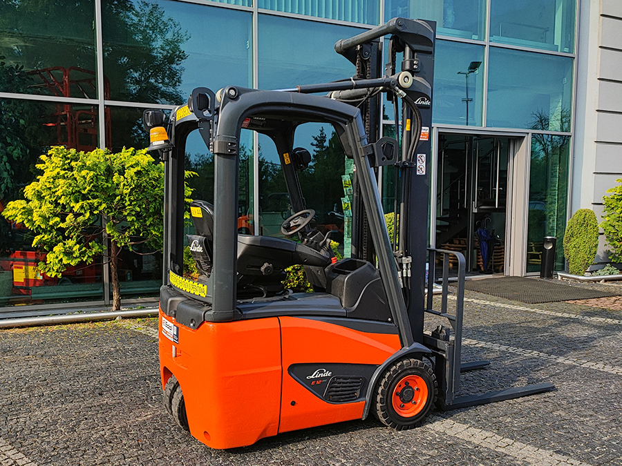 Wózek widłowy elektryczny Linde E12-02