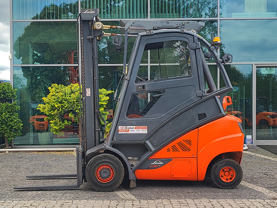Wózek widłowy Linde H30T-02