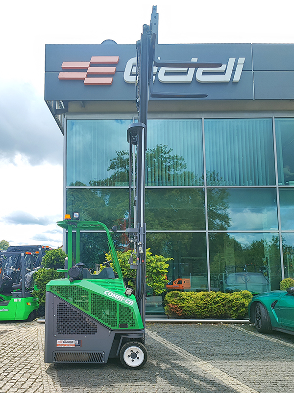 Combilift C2500CB