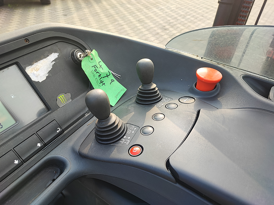 Linde R12B-01