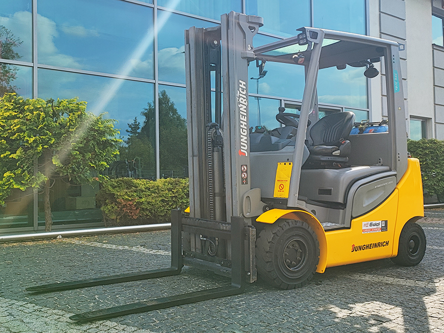 Wózek widłowy Jungheinrich TFG 316s