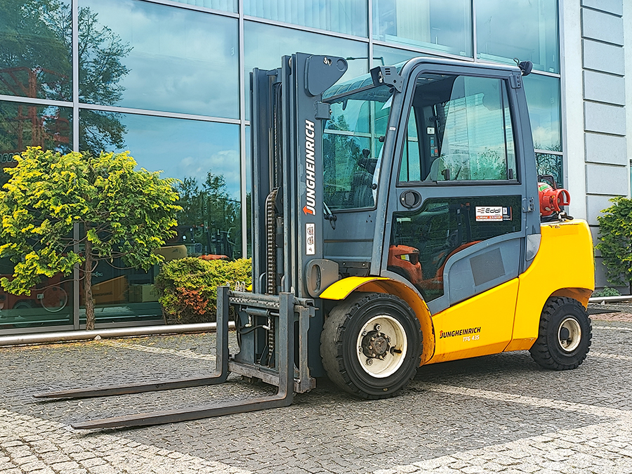 Wózek widłowy LPG Jungheinrich TFG435