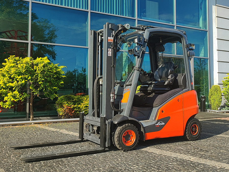 Wózek widłowy Linde H16T-01