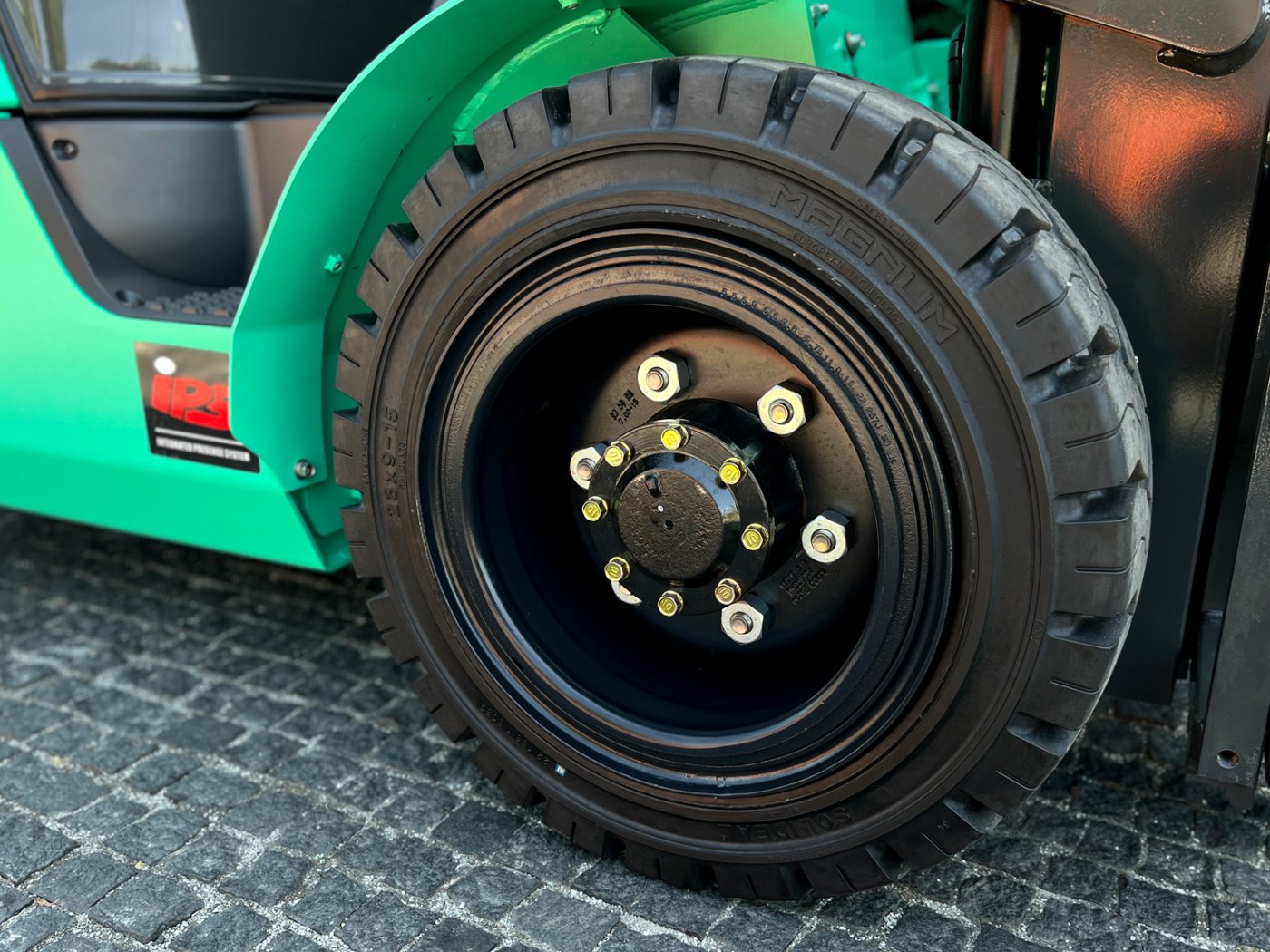 Wózek widłowy Mitsubishi FG30N 3000kg 3,3m Duplex