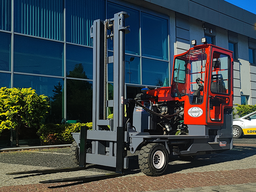 Wózek widłowy wielokierunkowy Combilift C5000XL