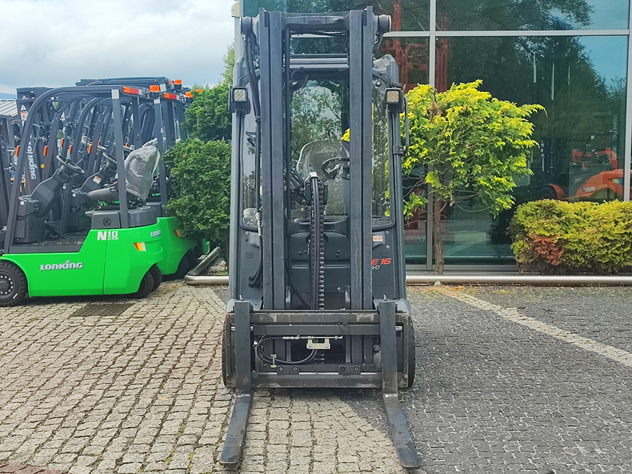 Wózek widłowy elektryczny Linde E16-02