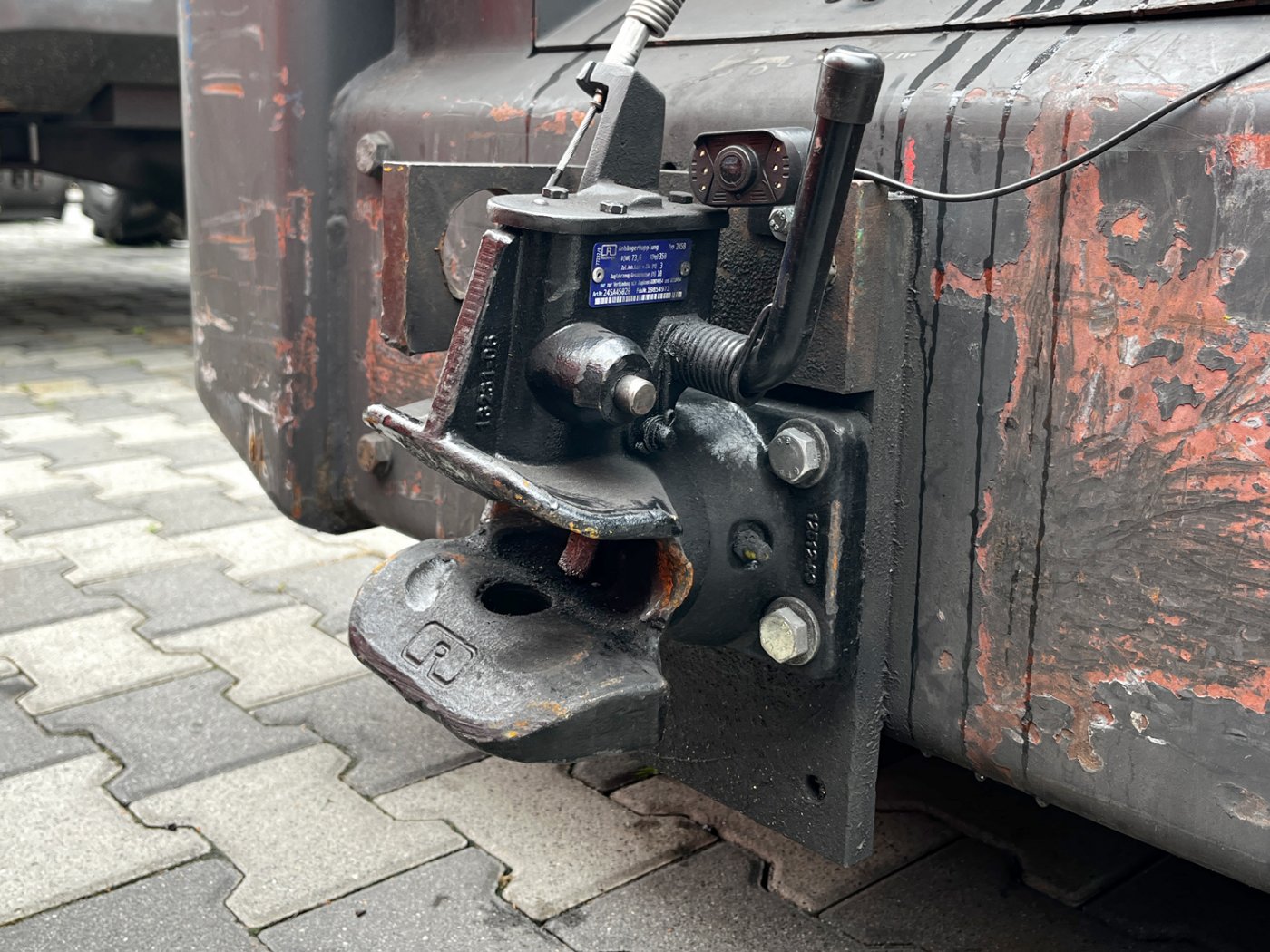 Ciągnik terminalowy elektryczny, pojazd holowniczy Linde P250