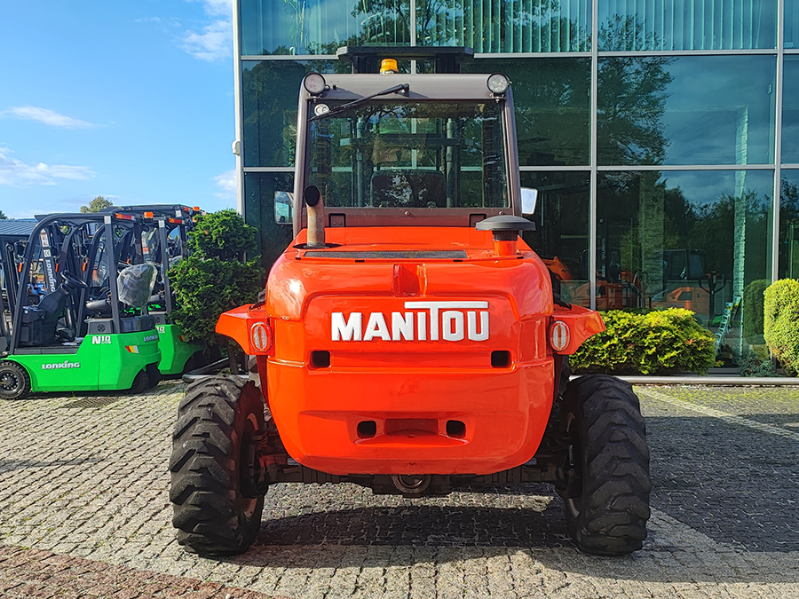 Wózek widłowy terenowy Manitou M26-4