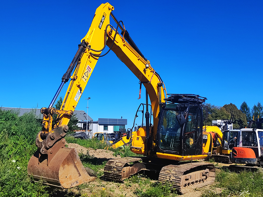 JCB JS145 LC