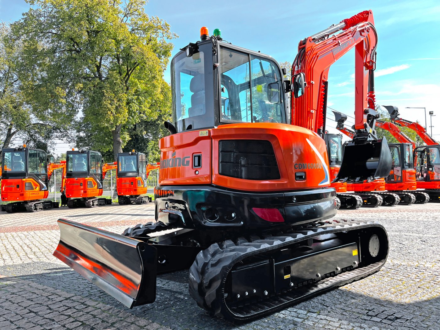 Lonking CDM6060U