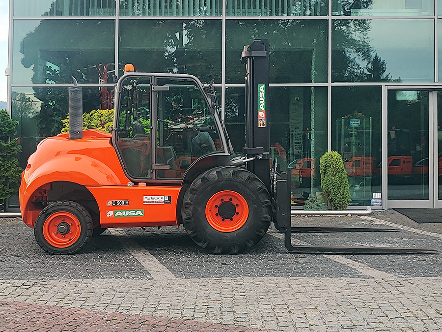 Wózek widłowy terenowy Ausa C 500 H