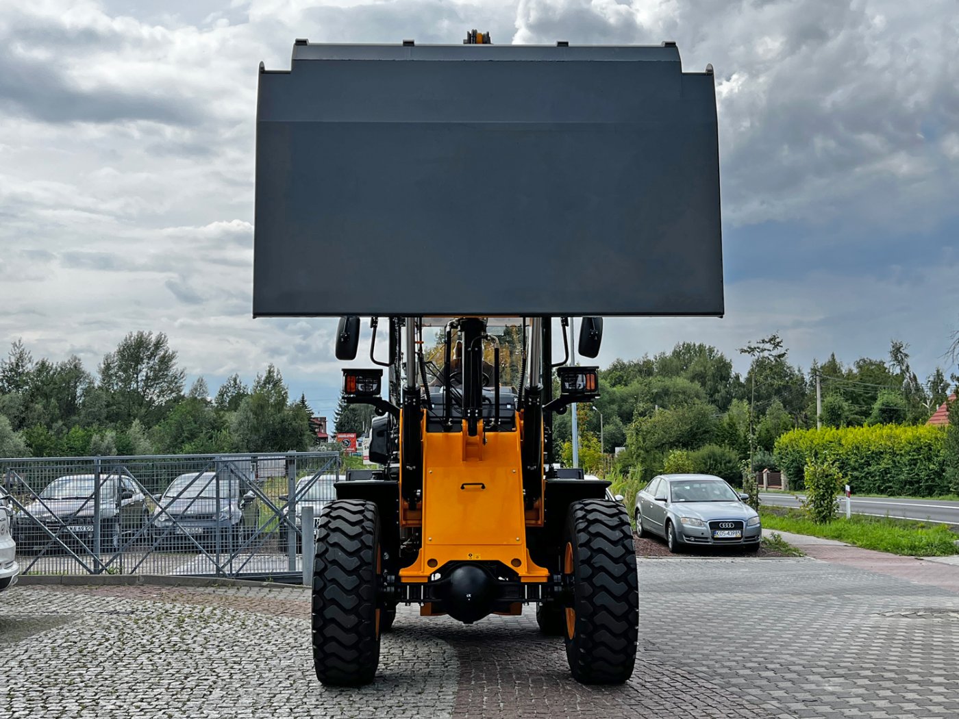 ładowarka kołowa Lonking CDM835H