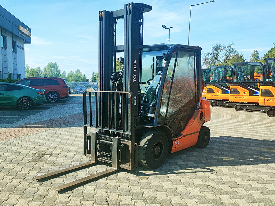 Wózek widłowy Toyota 02-8FGF20