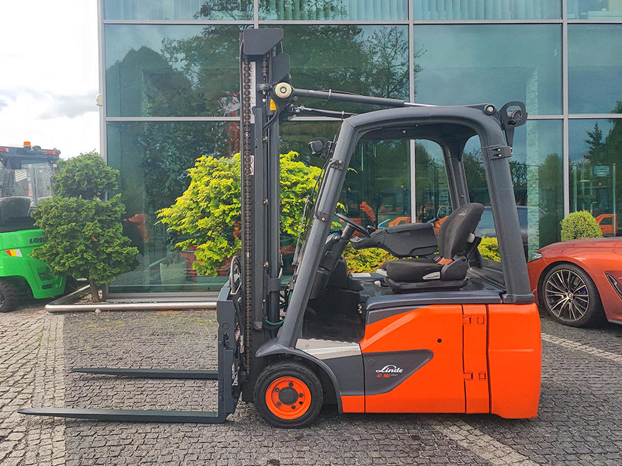 Wózek widłowy elektryczny Linde E16C-02