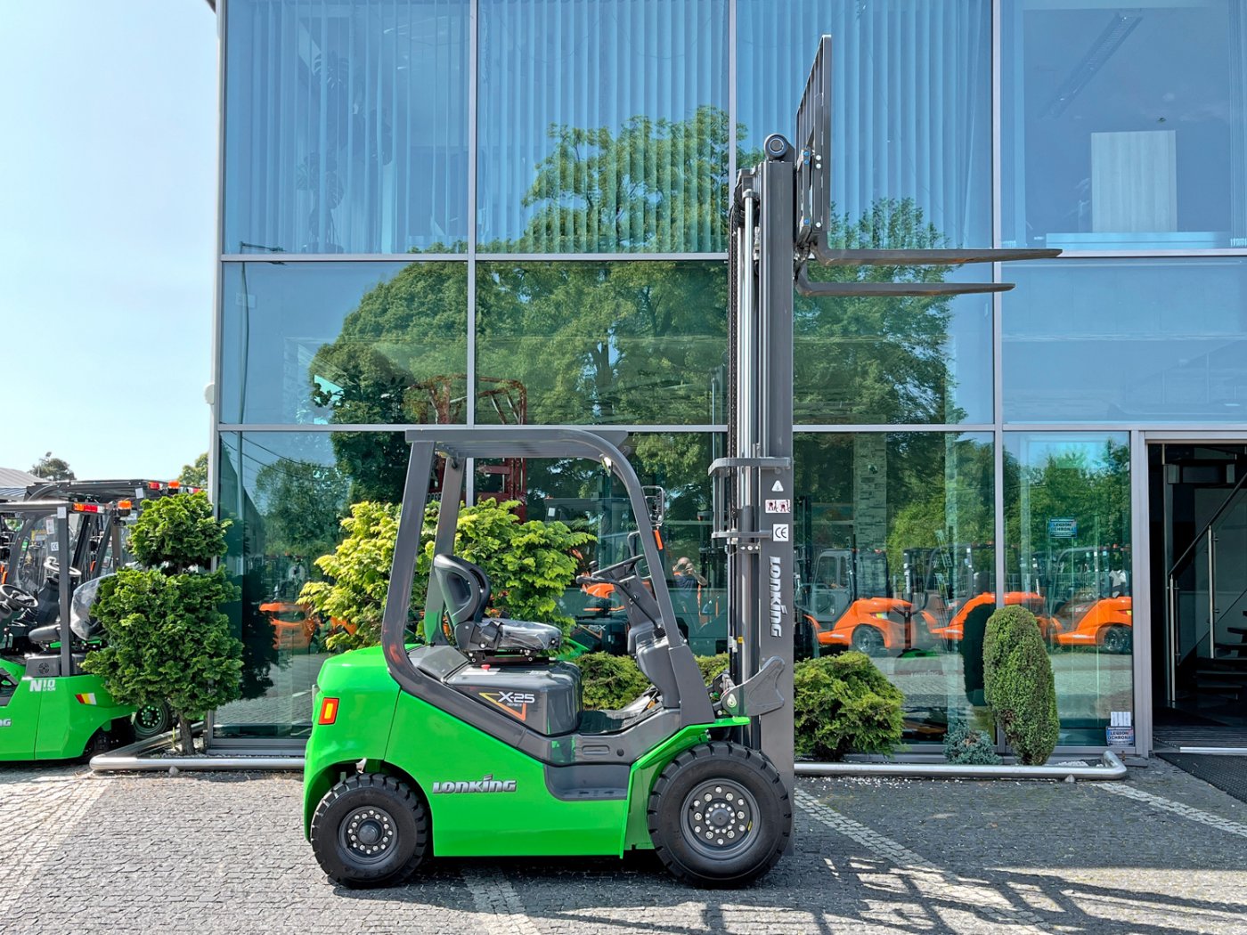 wózek widłowy elektryczny Lonking LG25BX Li-ion