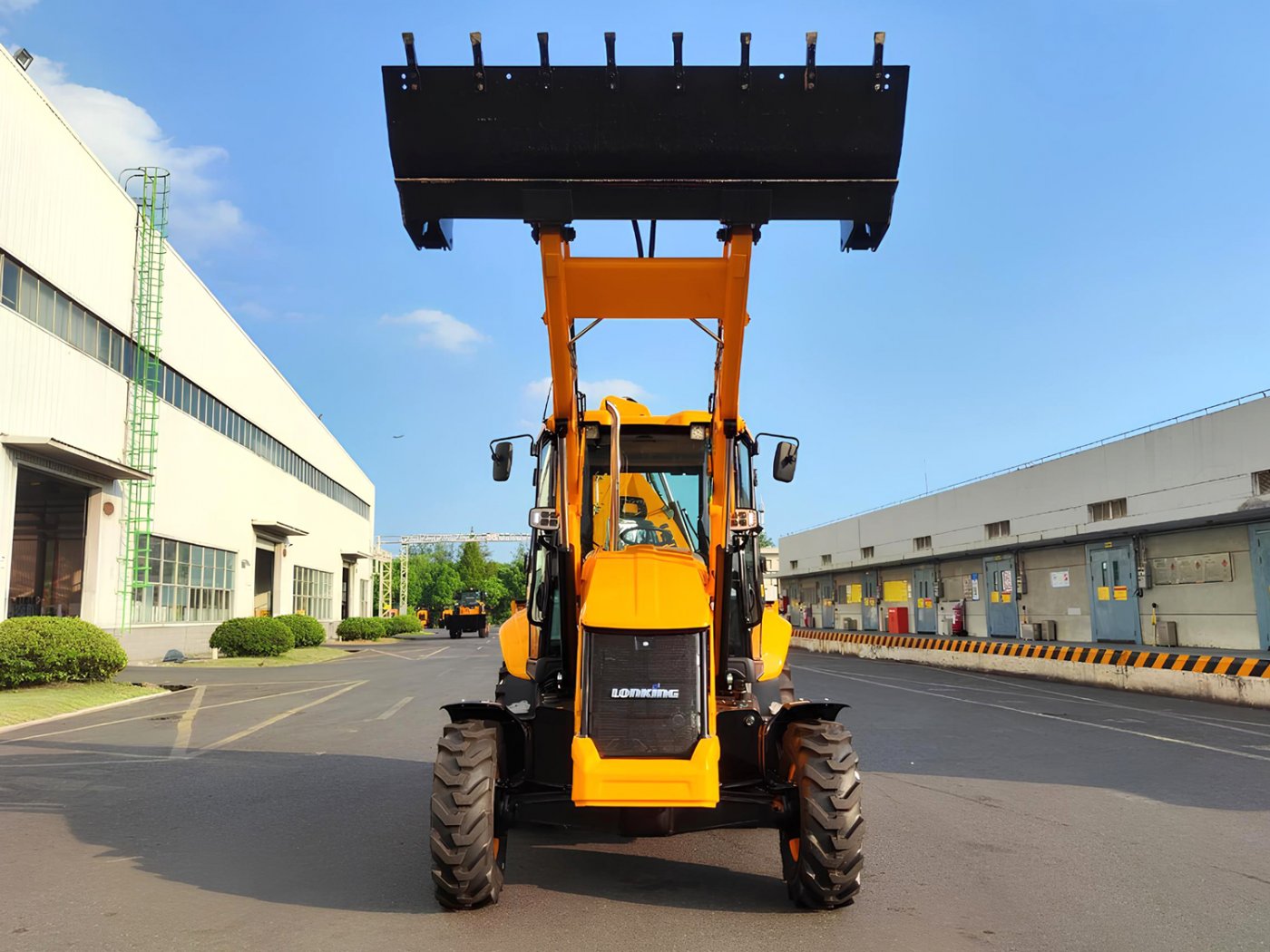 koparko ładowarka Lonking 83C