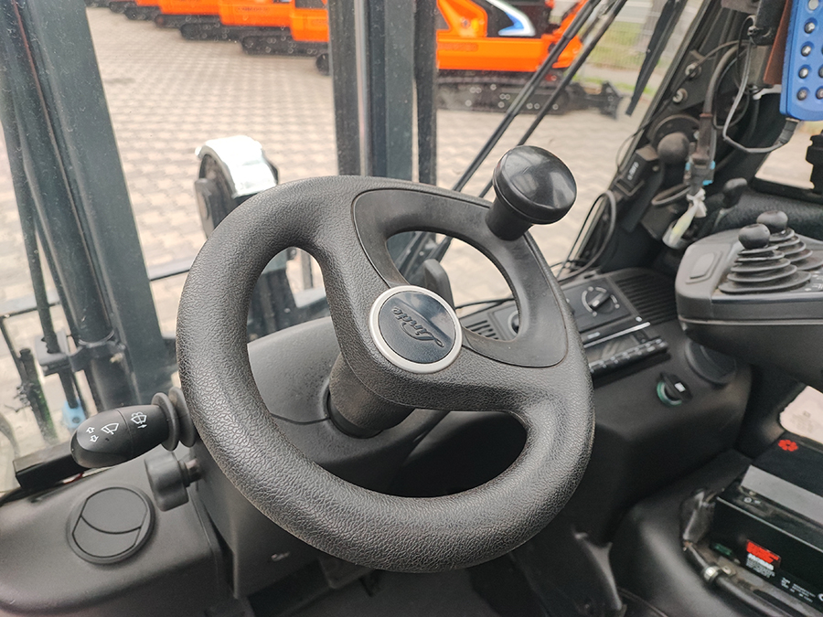 Wózek widłowy elektryczny Linde E16H-02