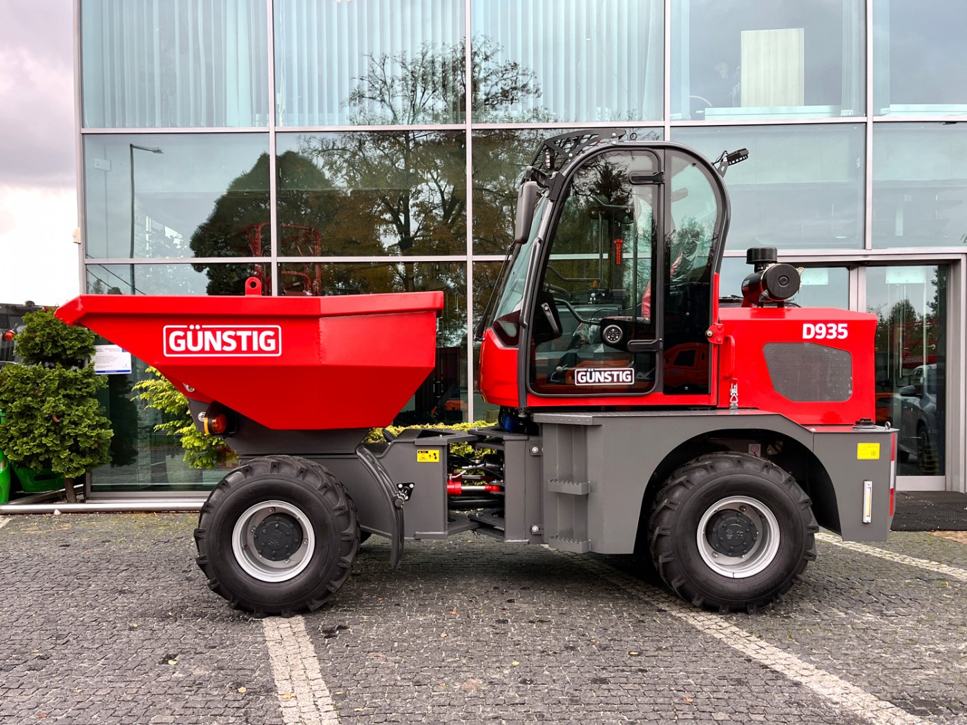 Wozidło budowlane obrotowe Günstig D935 3,5t