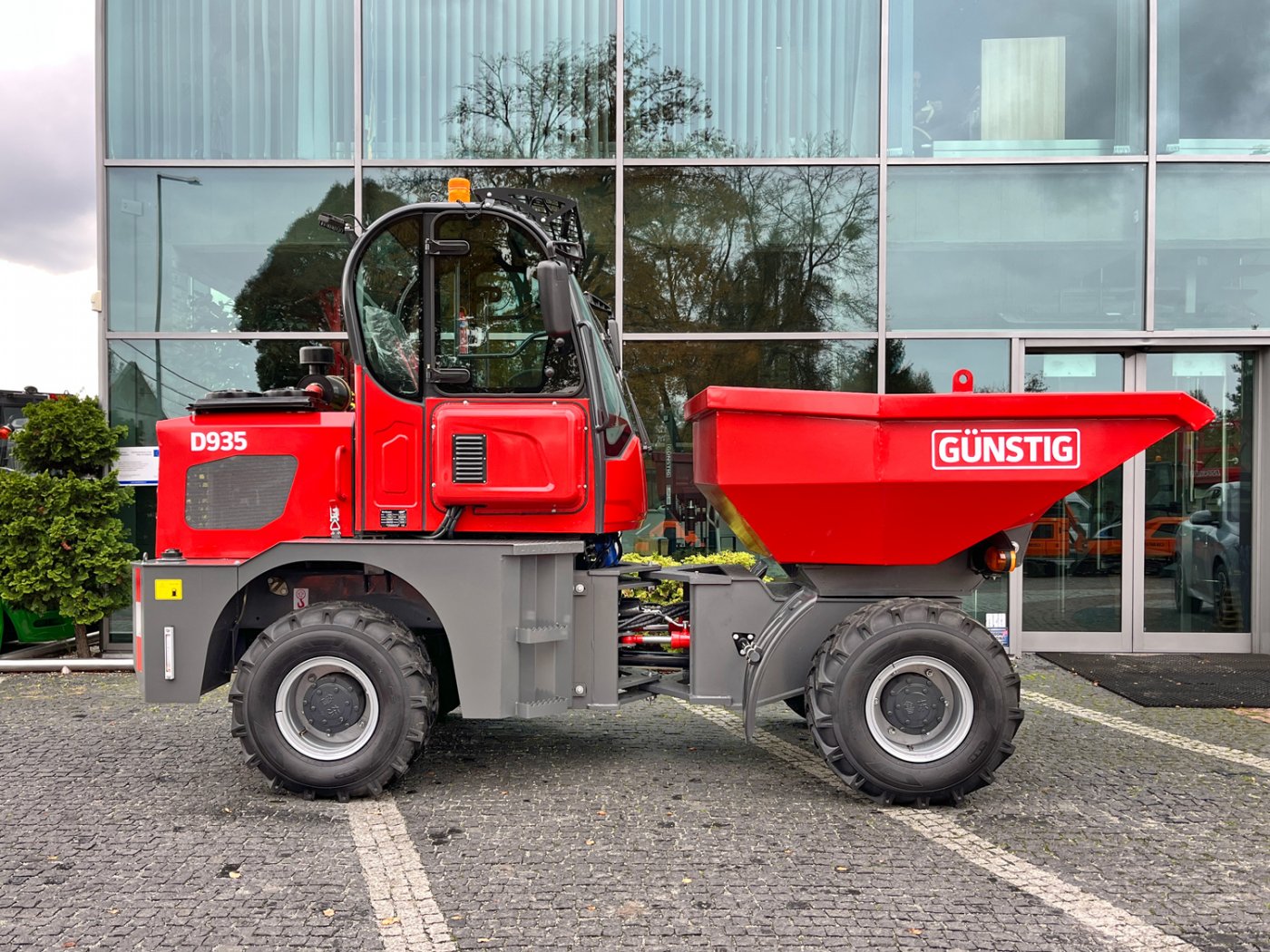 Wozidło budowlane obrotowe Günstig D935 3,5t