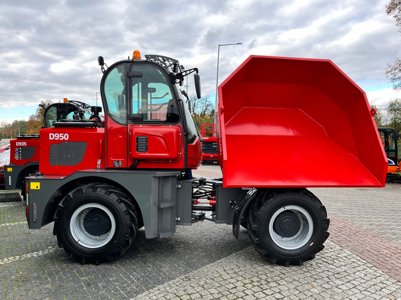 Wozidło budowlane obrotowe Günstig D935 3,5t