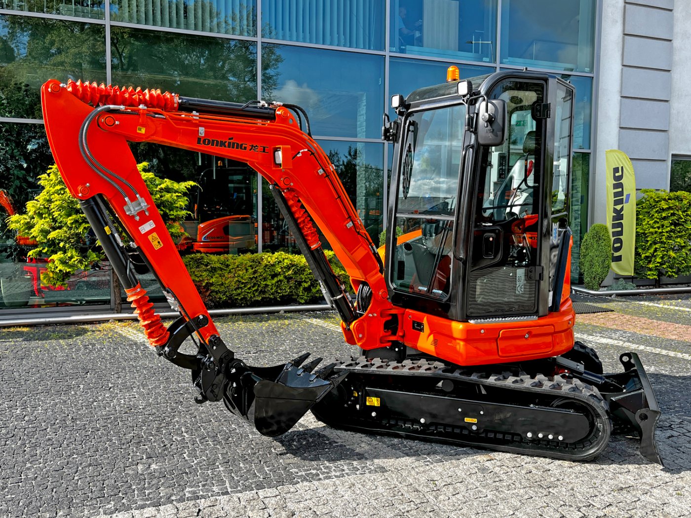 Lonking CDM6025