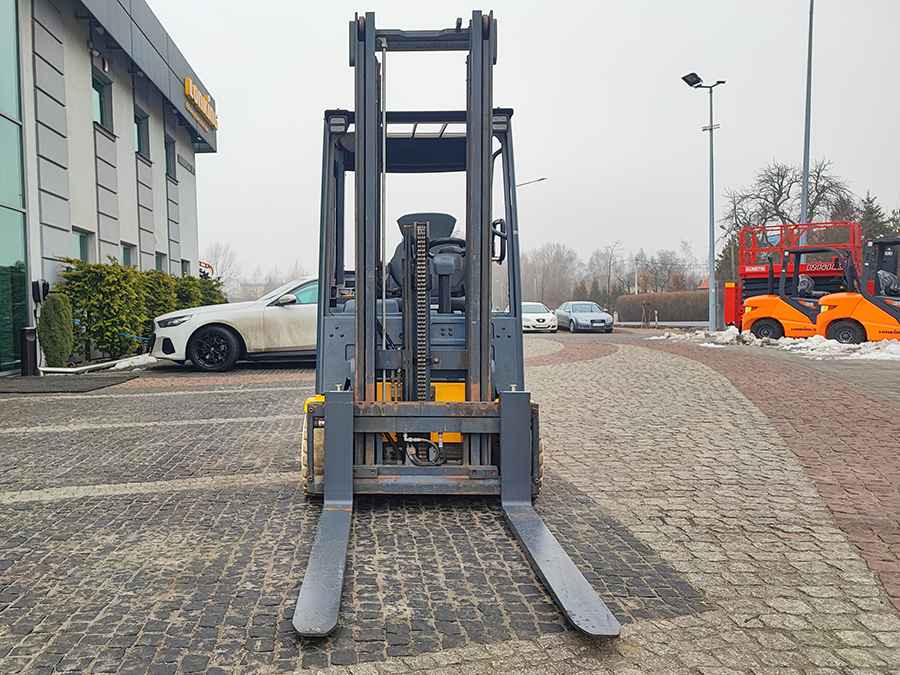 Wózek widłowy elektryczny Jungheinrich EFG 216K