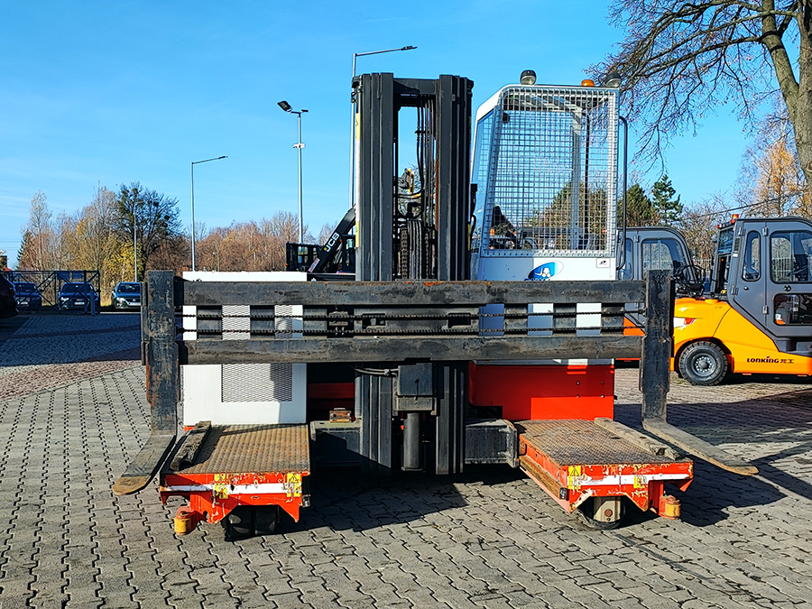 Wózek widłowy wielokierunkowy elektryczny BP Battioni Pagani ML-T3