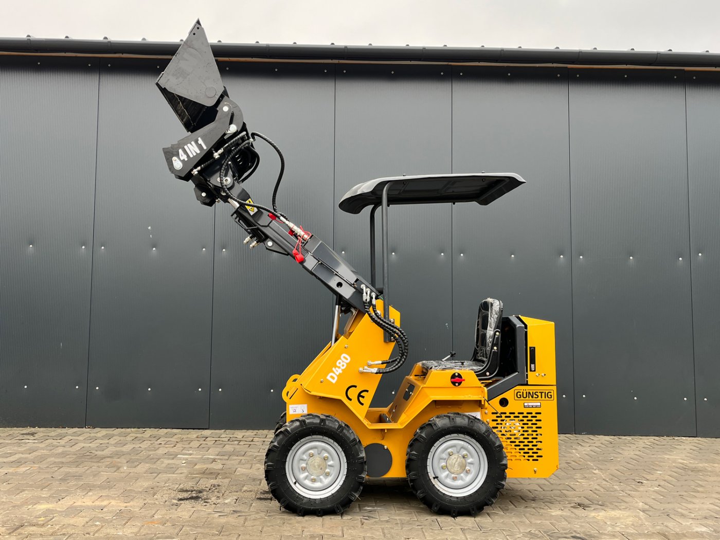 Miniładowarka kołowa skid steer Günstig D480