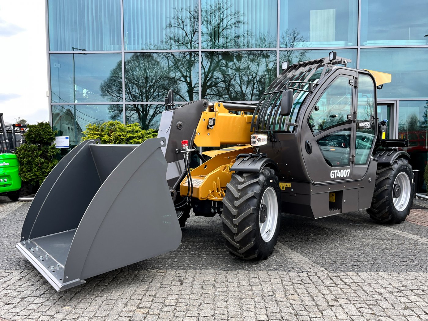 Ładowarka teleskopowa Günstig GT4007