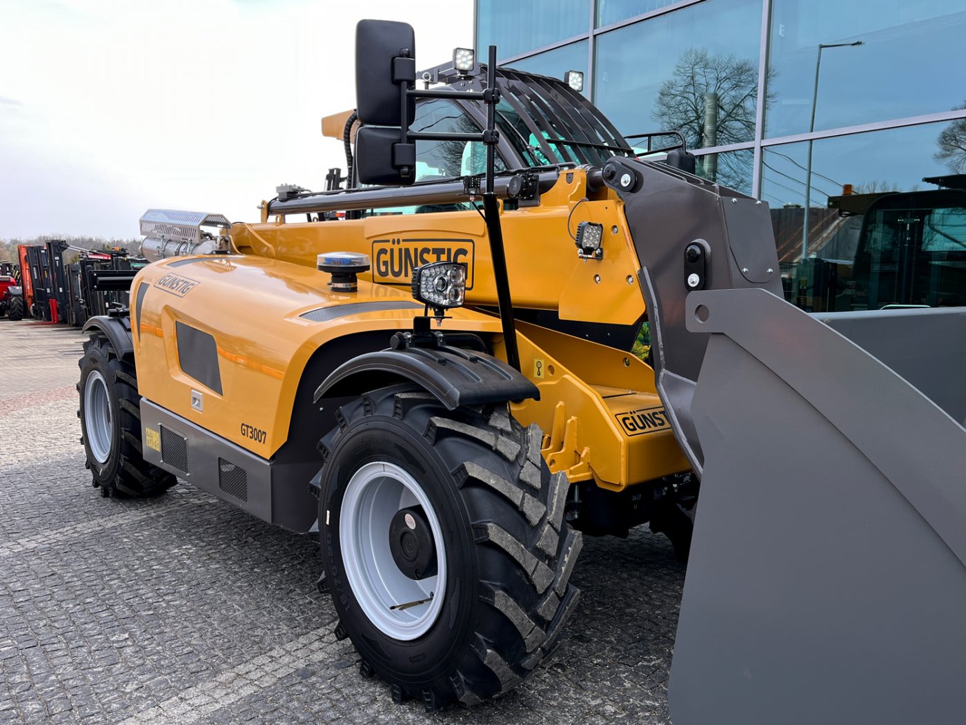Ładowarka teleskopowa Günstig GT3007