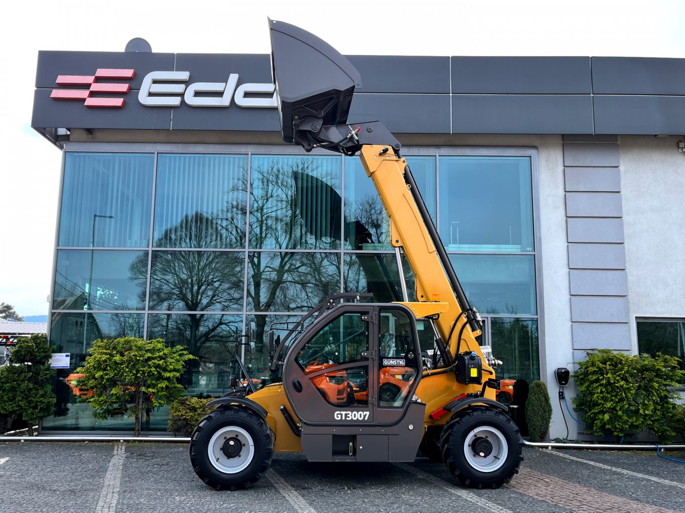 Ładowarka teleskopowa Günstig GT3007