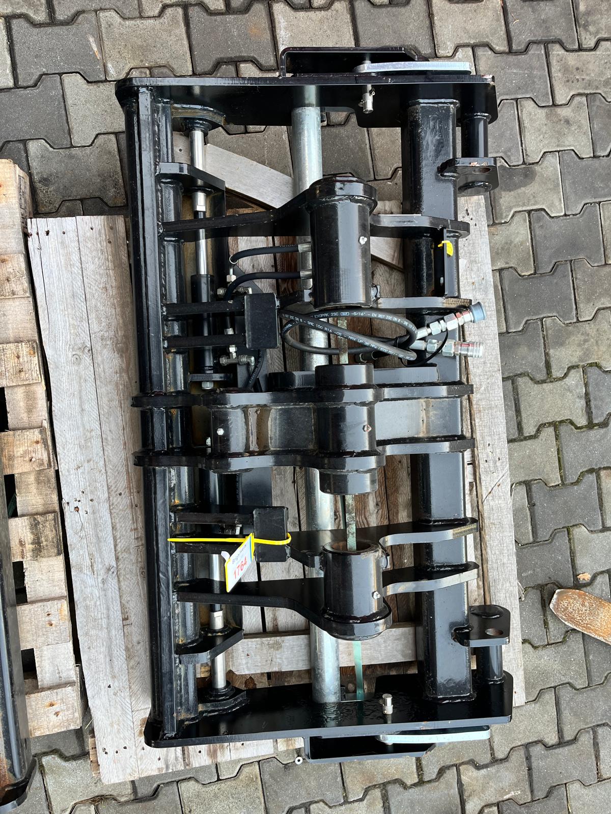 Adapter przejściówka na Q-fit do ładowarki Manitou Whites Manitou MLT AG