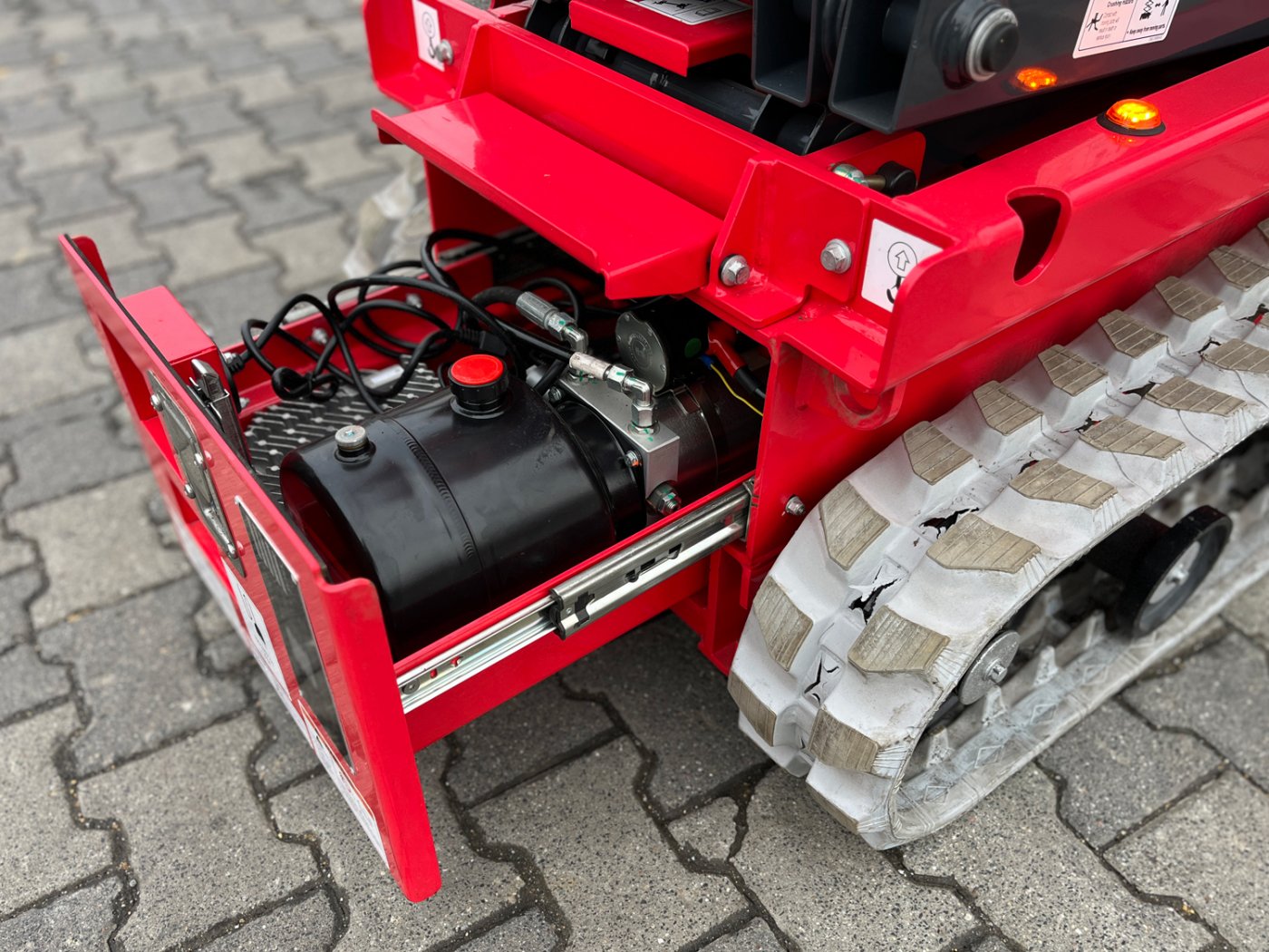 Elektryczny podest nożycowy gąsienicowy Günstig HC0507E | 4.5|6.5 m