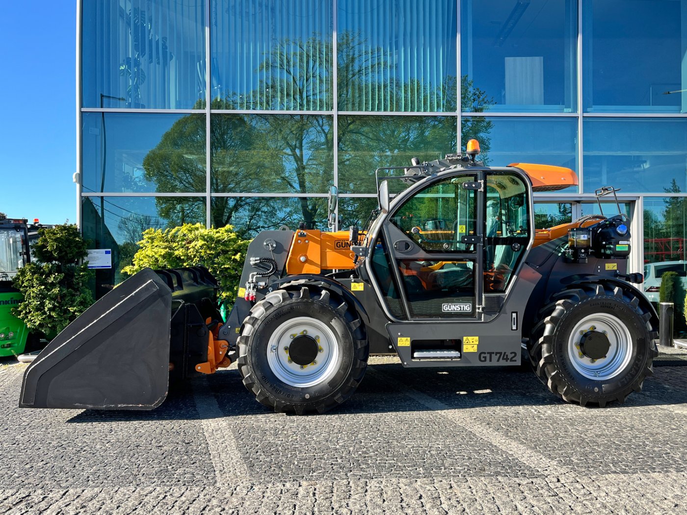 ładowarka teleskopowa Günstig GT742 4200 kg