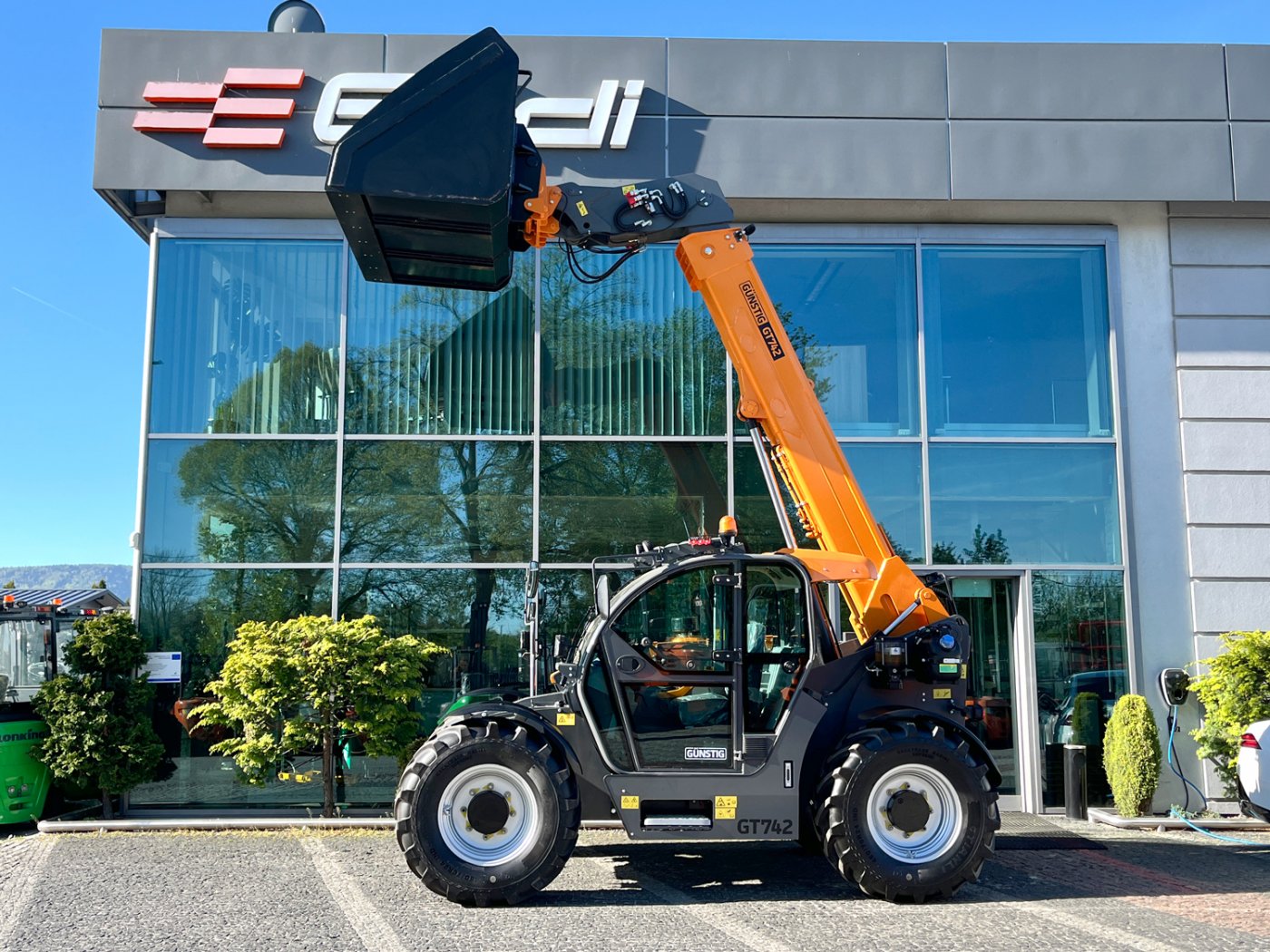 ładowarka teleskopowa Günstig GT742 4200 kg