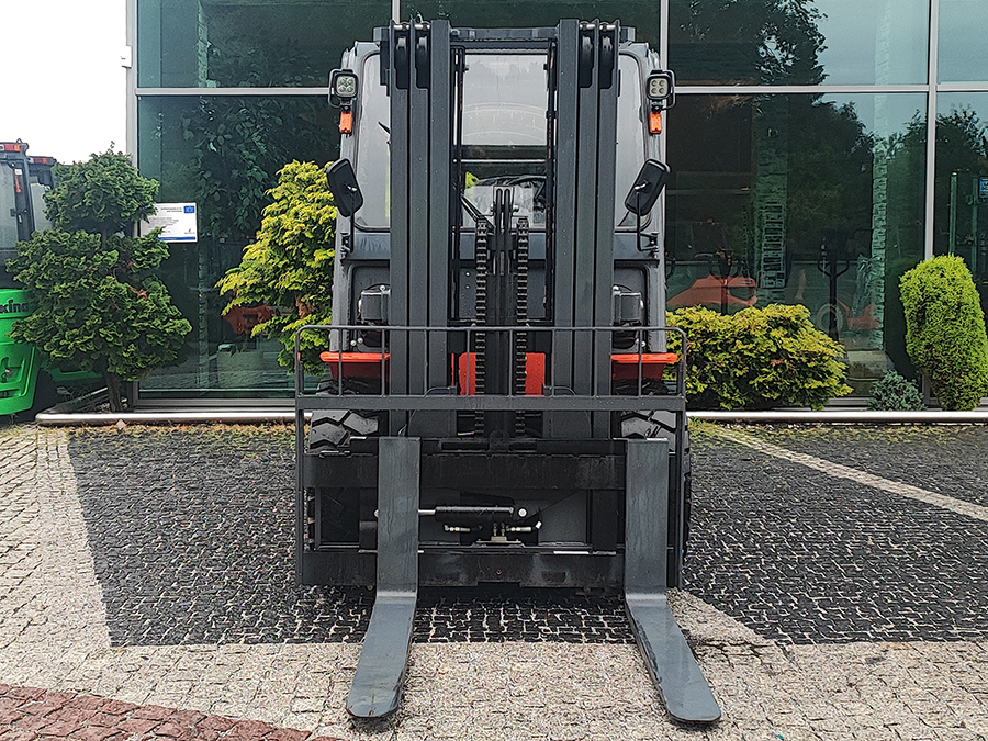Wózek widłowy Lonking LG50DT  DEMO