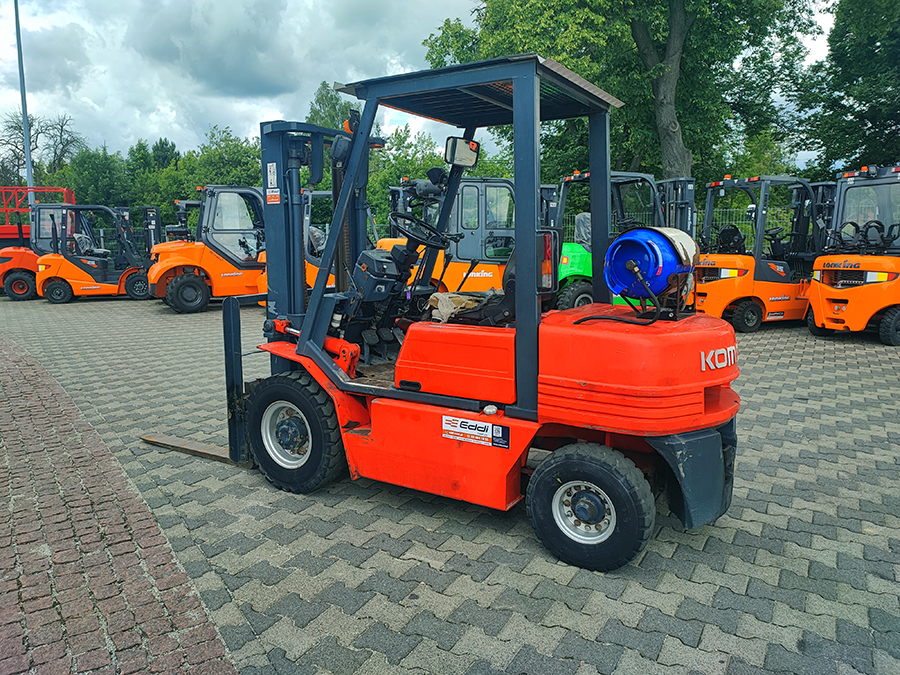 Wózek widłowy Komatsu FG25-11
