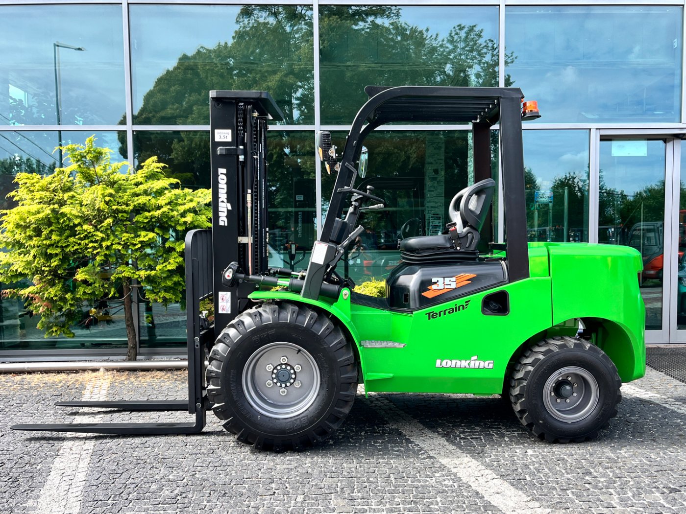 wózek widłowy terenowy DEMO Lonking LG35DT Terrain